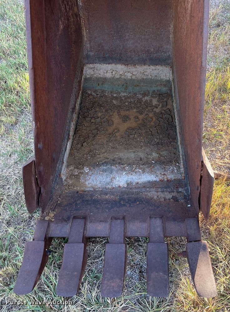 image for item NX9787 Excavator bucket