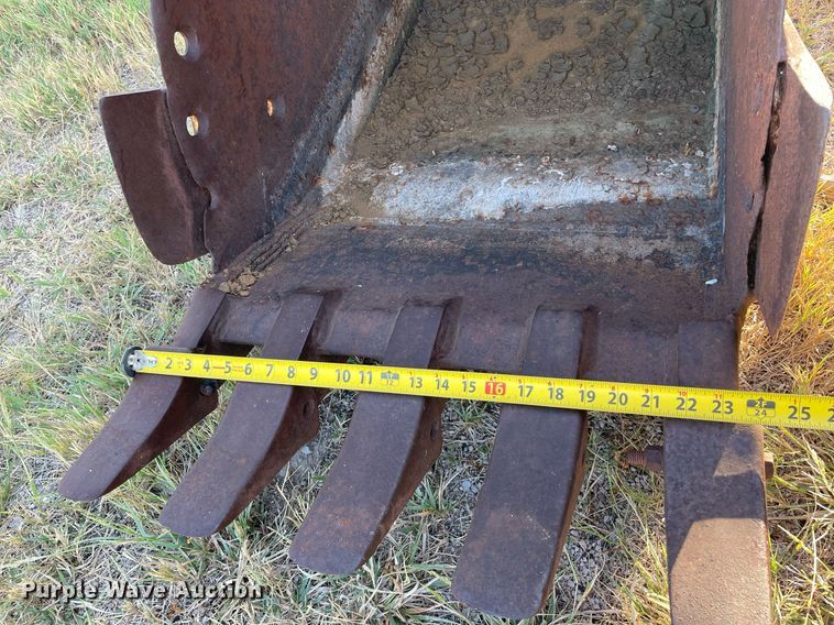 image for item NX9787 Excavator bucket