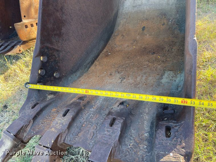 image for item NX9788 Excavator bucket
