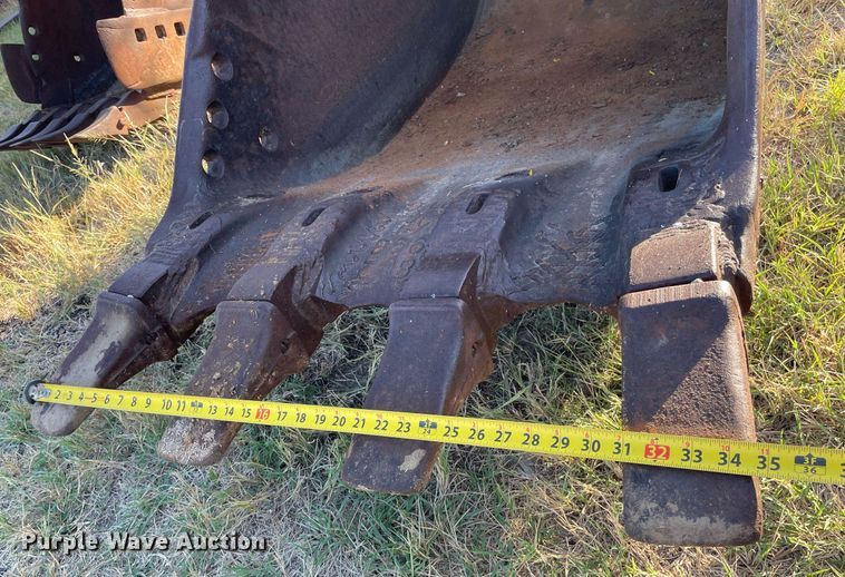 image for item NX9788 Excavator bucket