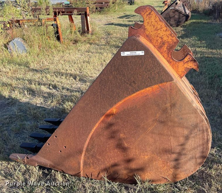 image for item NX9789 Excavator bucket