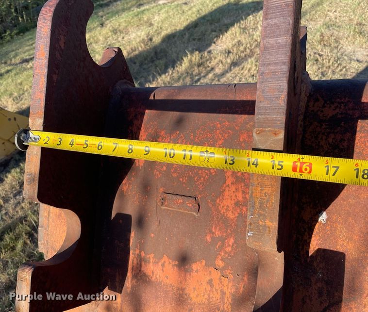 image for item NX9789 Excavator bucket