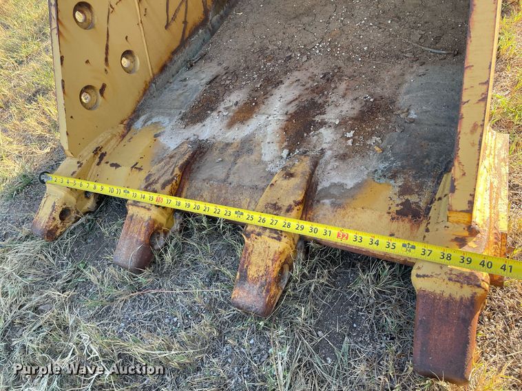 image for item NX9790 Excavator bucket