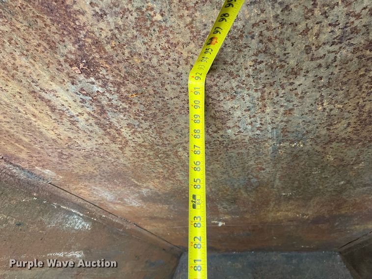 image for item NX9800 Roll off container