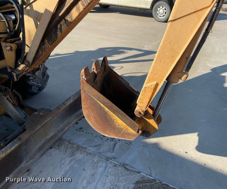 image for item NY9910 1999 Case 560  trencher