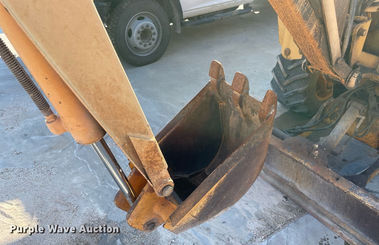 image for item NY9910 1999 Case 560  trencher