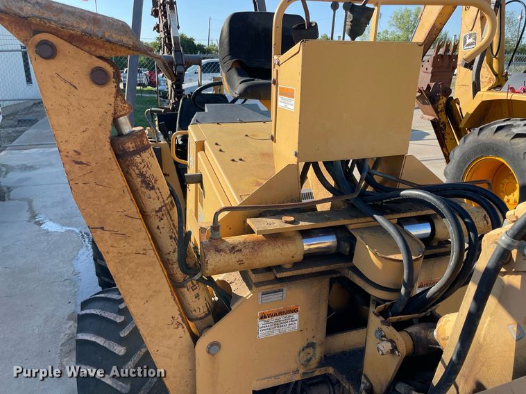 image for item NY9910 1999 Case 560  trencher