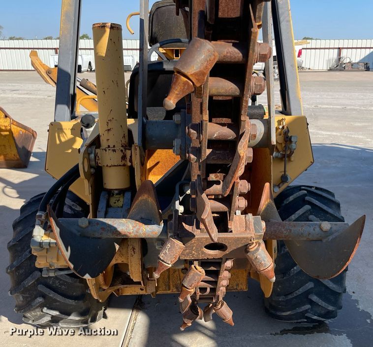 image for item NY9910 1999 Case 560  trencher