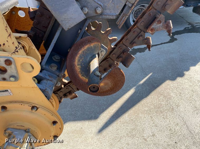 image for item NY9910 1999 Case 560  trencher