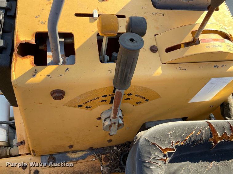 image for item NY9910 1999 Case 560  trencher