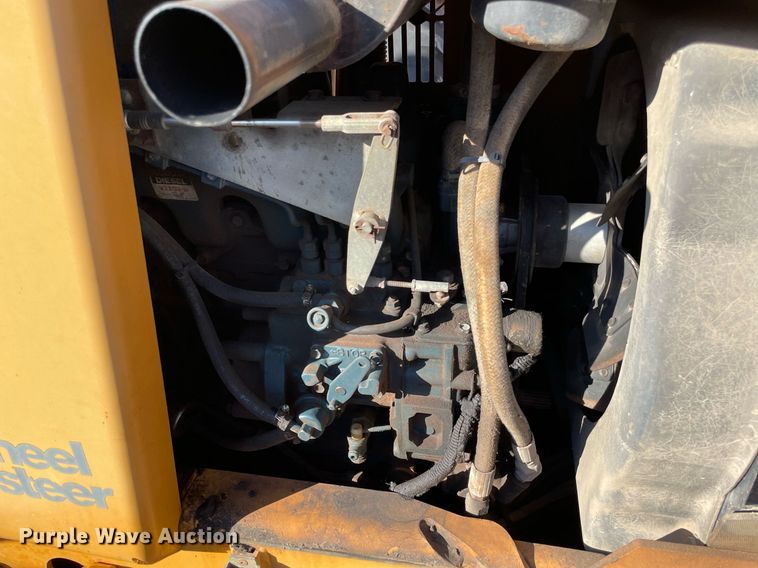 image for item NY9910 1999 Case 560  trencher