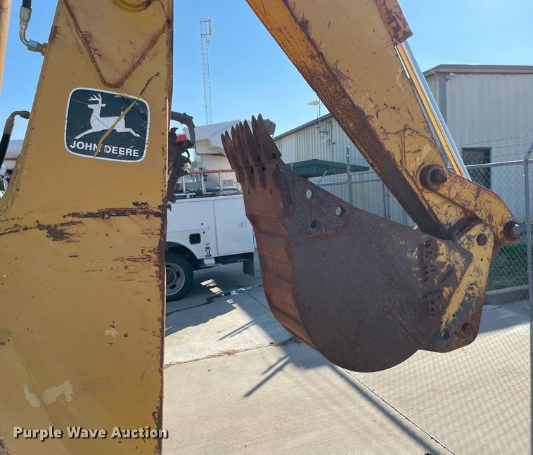 image for item NY9914 1988 John Deere 410C  backhoe