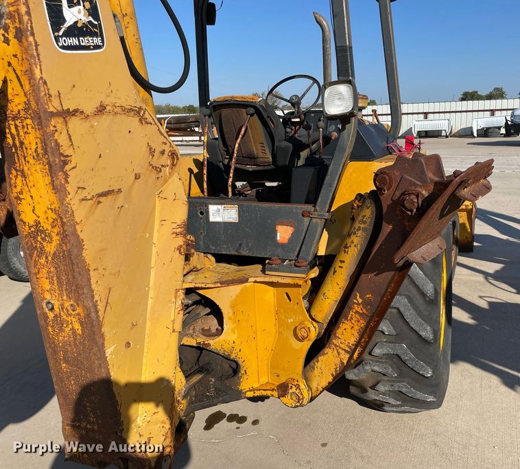 image for item NY9914 1988 John Deere 410C  backhoe