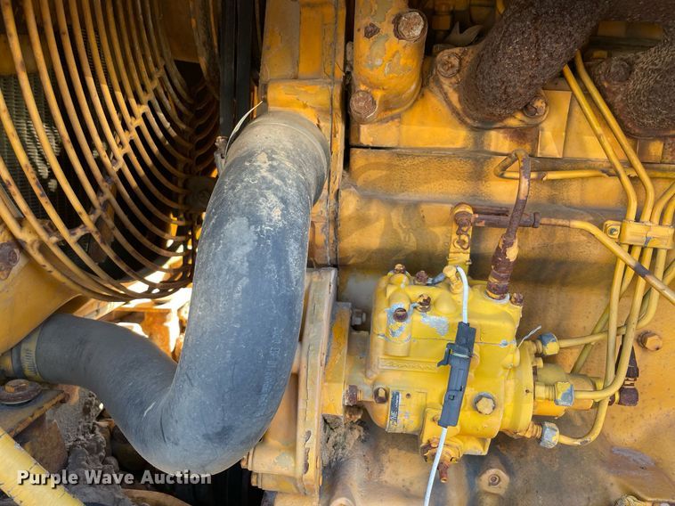 image for item NY9914 1988 John Deere 410C  backhoe