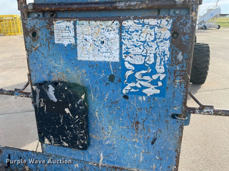 image for item NY9924 2000 Genie S-60  boom lift