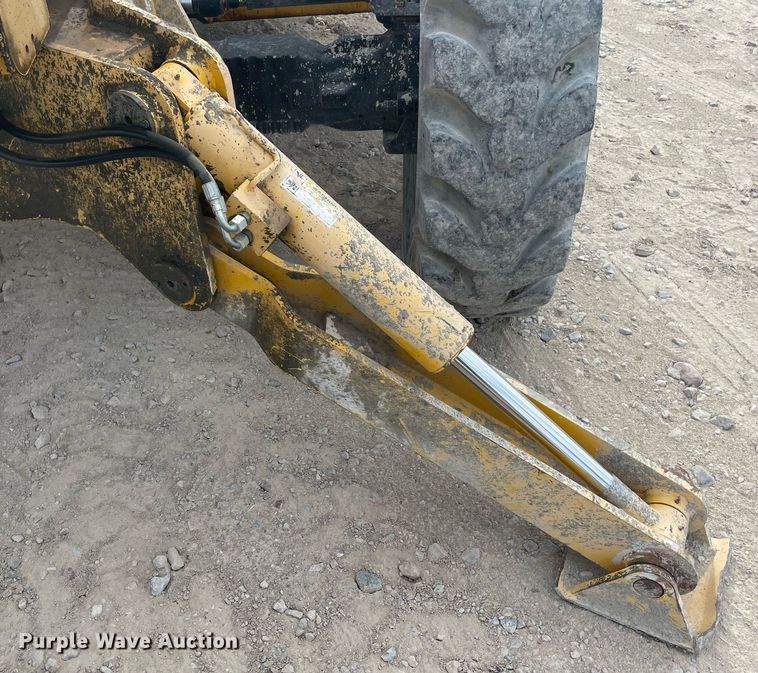 image for item NY9930 2008 Gehl DL11L55  telehandler