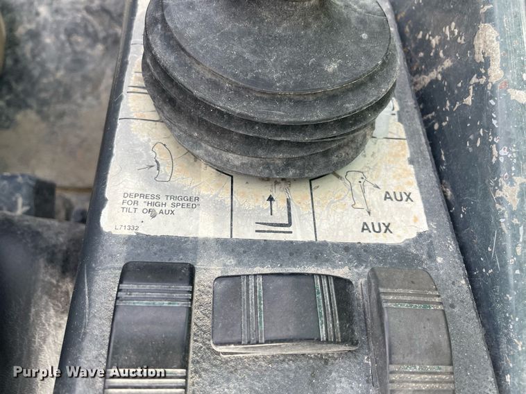 image for item NY9930 2008 Gehl DL11L55  telehandler