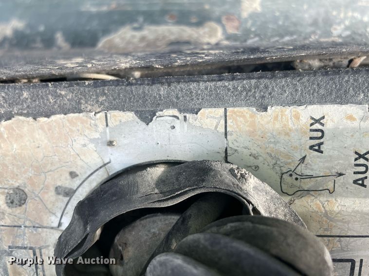 image for item NY9930 2008 Gehl DL11L55  telehandler