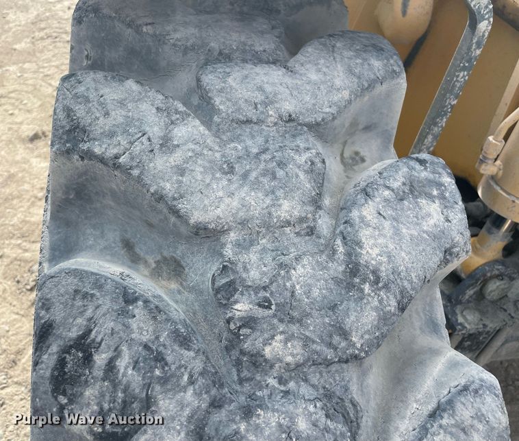 image for item NY9930 2008 Gehl DL11L55  telehandler