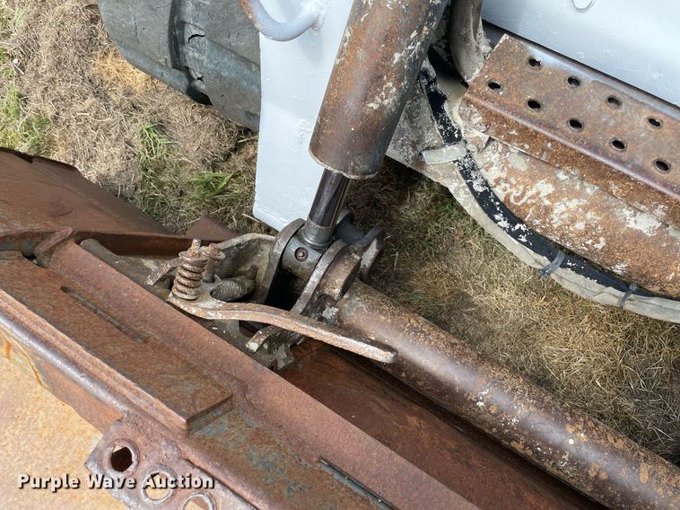 image for item NY9932 2007 Bobcat T250  tracked skid steer loader