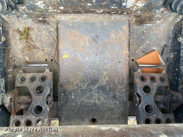 image for item NY9932 2007 Bobcat T250  tracked skid steer loader