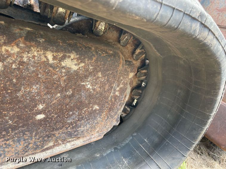 image for item NY9932 2007 Bobcat T250  tracked skid steer loader