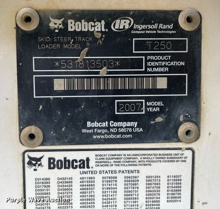 image for item NY9932 2007 Bobcat T250  tracked skid steer loader