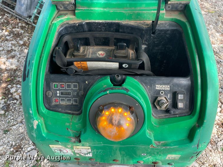image for item NY9933 Wacker Nelson RTSC3  trench compactor