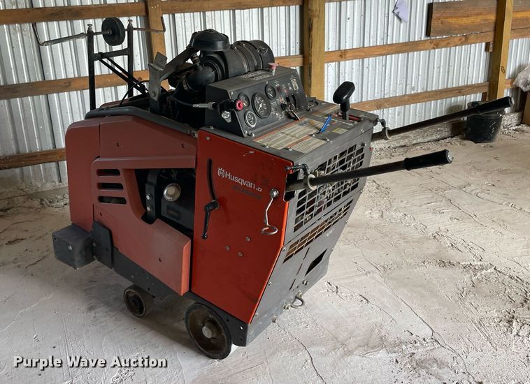 image for item NY9936 2013 Husqvarna  FS4800D concrete saw