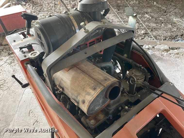 image for item NY9936 2013 Husqvarna  FS4800D concrete saw