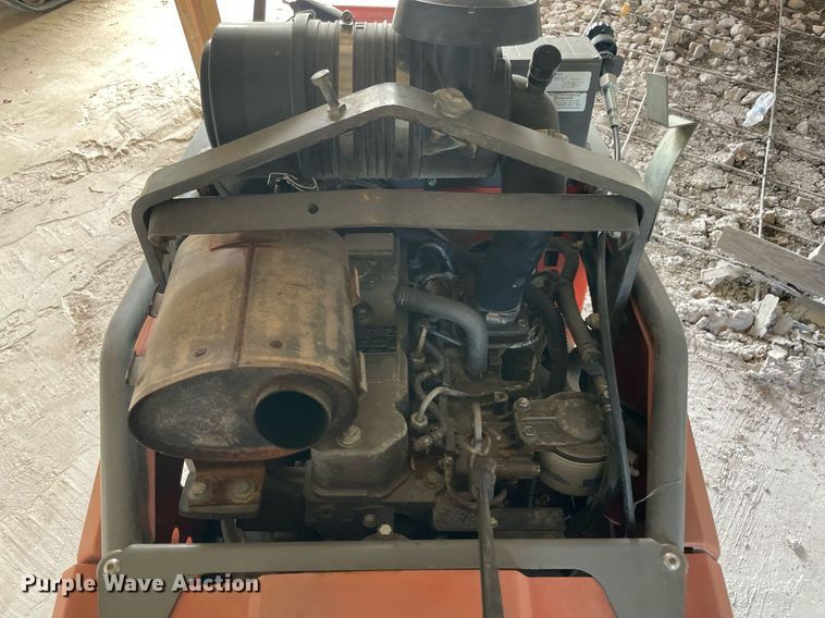 image for item NY9936 2013 Husqvarna  FS4800D concrete saw