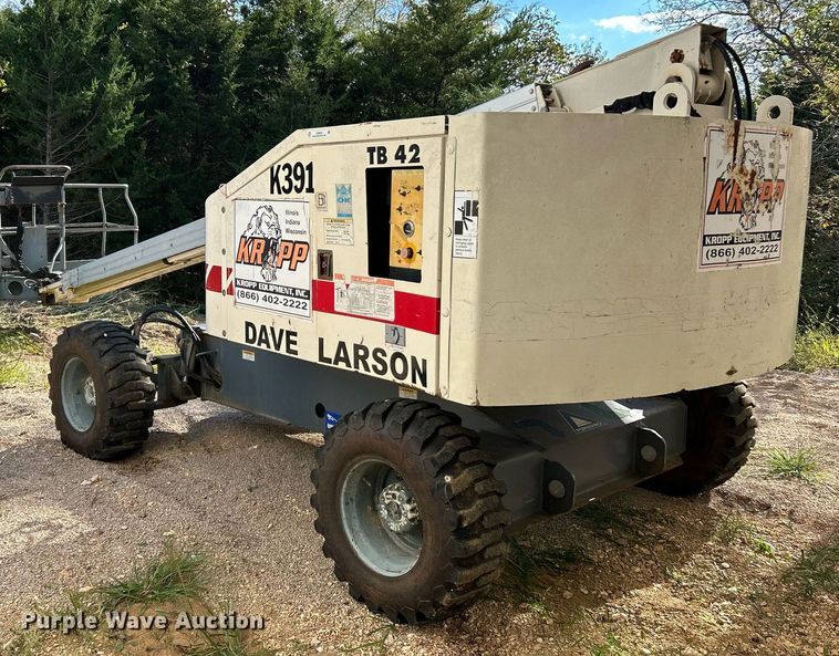 image for item NZ9032 2002 Terex TB42  boom lift