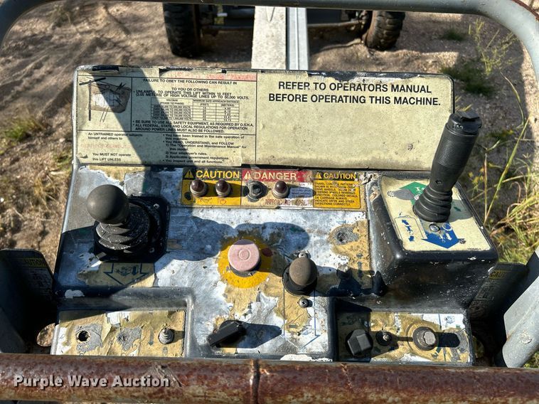 image for item NZ9032 2002 Terex TB42  boom lift