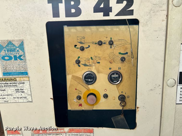 image for item NZ9032 2002 Terex TB42  boom lift