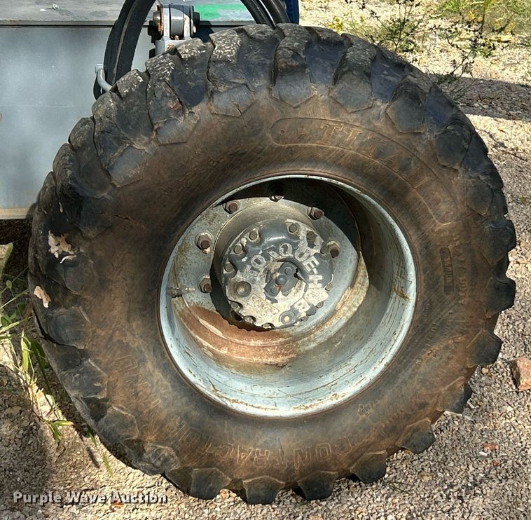 image for item NZ9032 2002 Terex TB42  boom lift