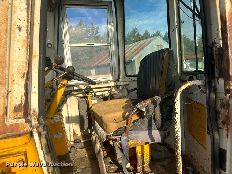 image for item OC9526 International 510  wheel loader