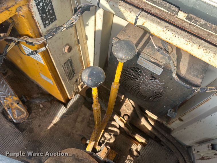 image for item OC9526 International 510  wheel loader