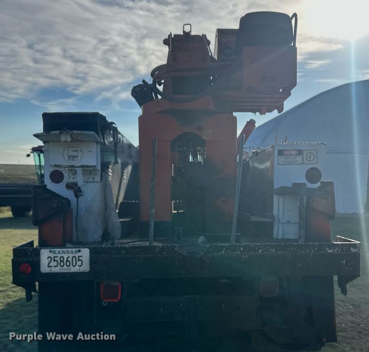 image for item OC9529 1977 Chevrolet C65  digger derrick truck