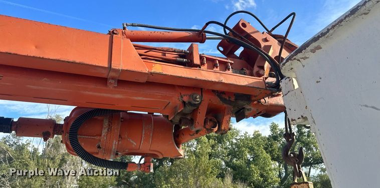 image for item OC9529 1977 Chevrolet C65  digger derrick truck