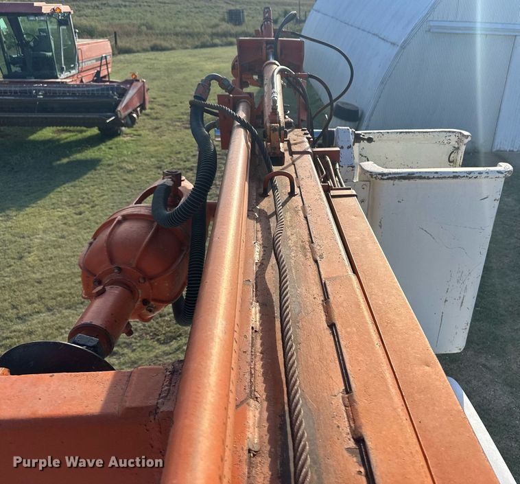 image for item OC9529 1977 Chevrolet C65  digger derrick truck