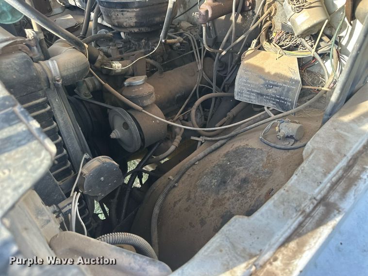 image for item OC9529 1977 Chevrolet C65  digger derrick truck