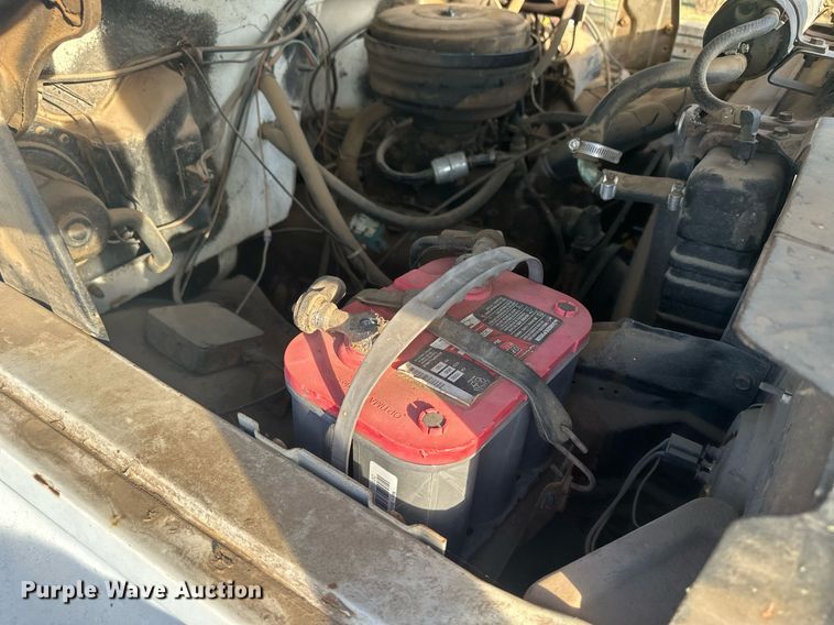 image for item OC9529 1977 Chevrolet C65  digger derrick truck