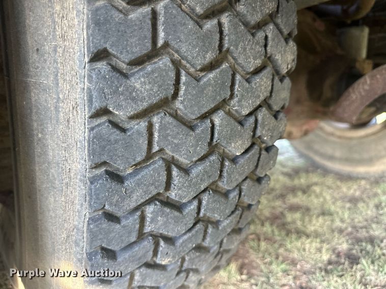 image for item OC9529 1977 Chevrolet C65  digger derrick truck