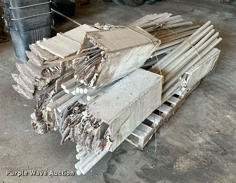 image for item OF9055 22" cutting blades