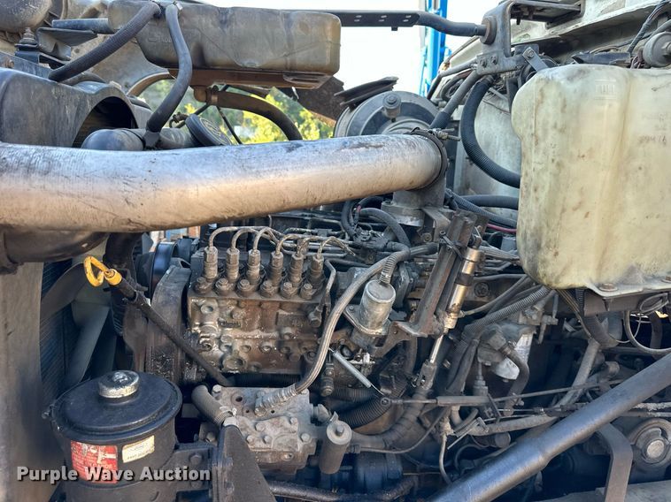 image for item OF9061 1994 Ford L8000  crane truck