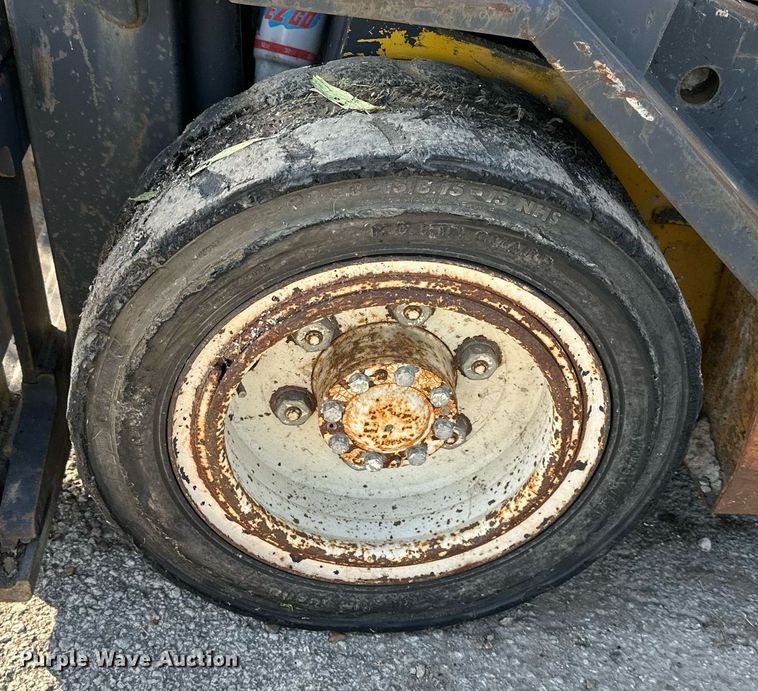 image for item OF9063 Yale GLP060TFNUAE087  forklift