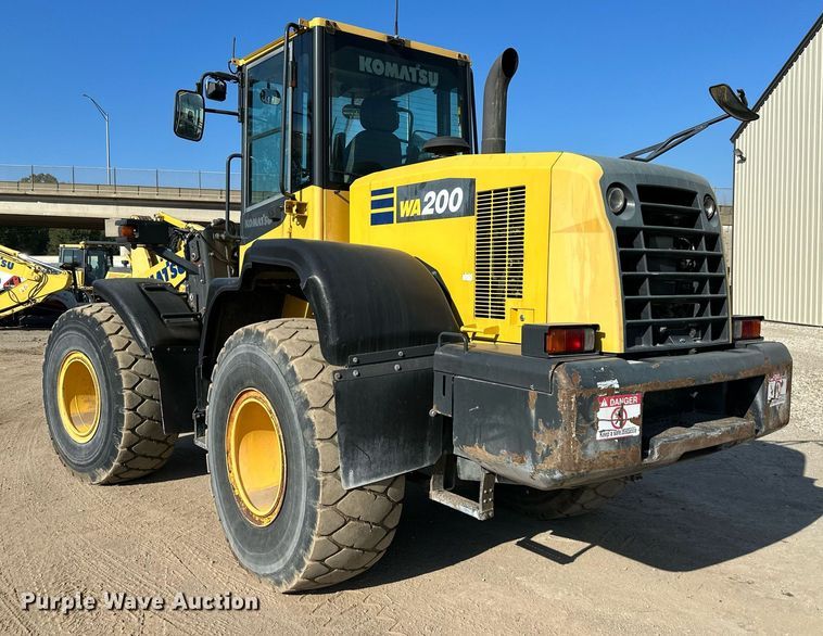 image for item OF9064 2016 Komatsu WA200-7  wheel loader