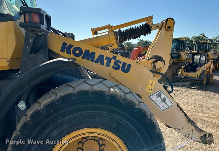 image for item OF9064 2016 Komatsu WA200-7  wheel loader