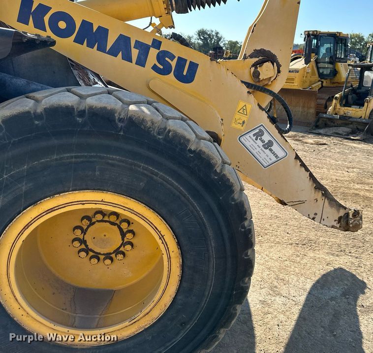 image for item OF9064 2016 Komatsu WA200-7  wheel loader