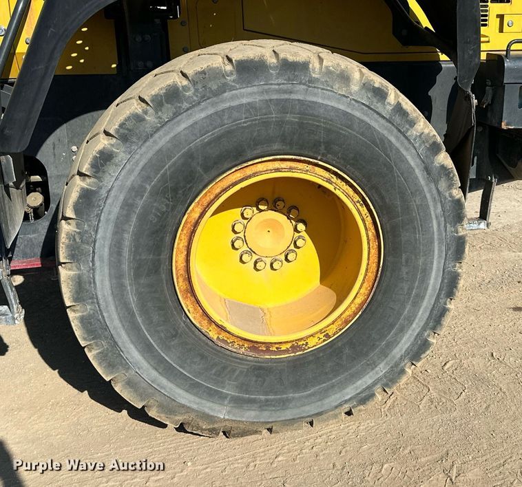 image for item OF9064 2016 Komatsu WA200-7  wheel loader